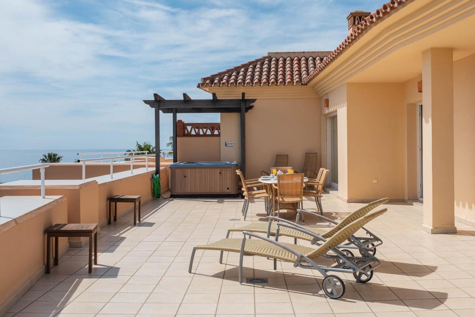El Faro Malibu Mansions By The Beach By Alfresco Stays מראה חיצוני תמונה